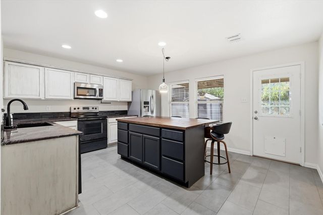 515 Laurel Lane, Fate, TX 75087