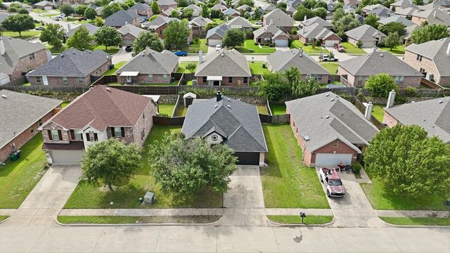 515 Laurel Lane, Fate, TX 75087