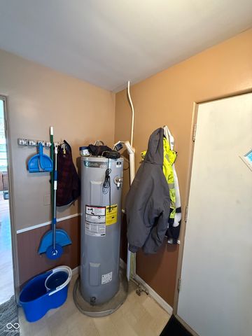 4916 Ingleside Lane, Indianapolis, IN 46227