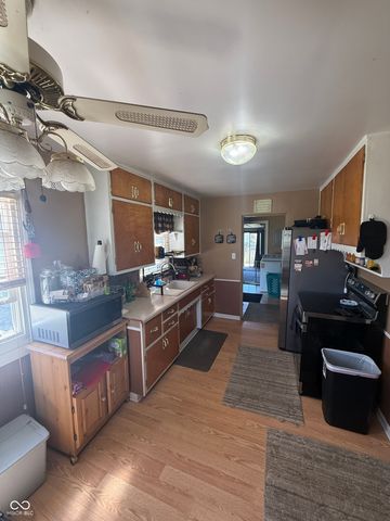 4916 Ingleside Lane, Indianapolis, IN 46227