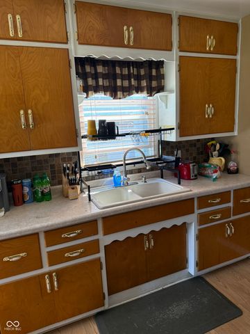 4916 Ingleside Lane, Indianapolis, IN 46227