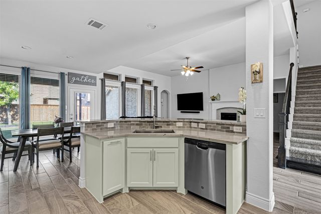 8517 Lake Arrowhead Trail, Mckinney, TX 75071