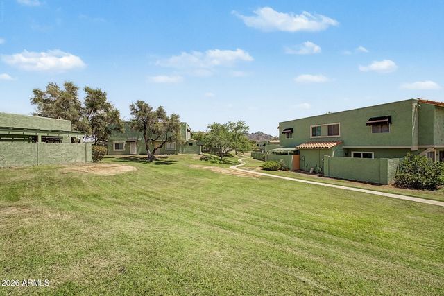 803 E COCHISE Drive, Phoenix, AZ 85020