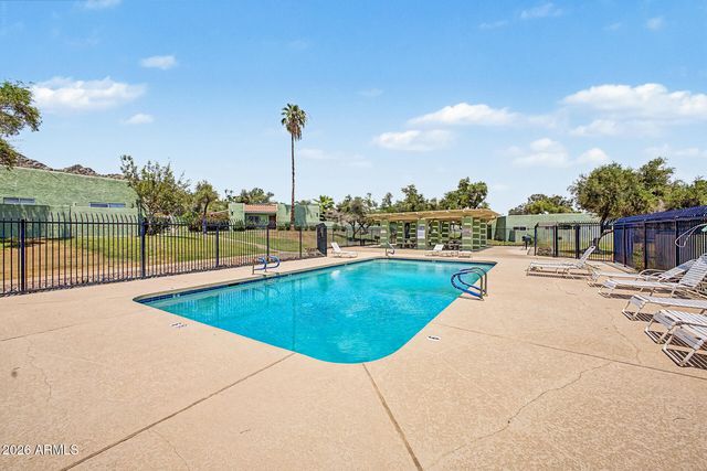 803 E COCHISE Drive, Phoenix, AZ 85020