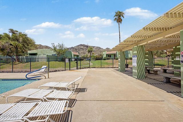 803 E COCHISE Drive, Phoenix, AZ 85020