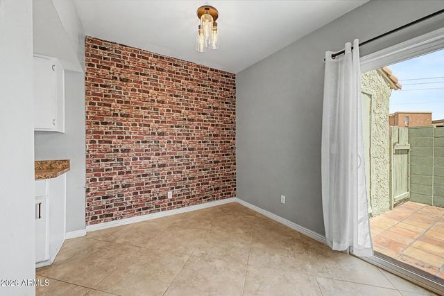 803 E COCHISE Drive, Phoenix, AZ 85020