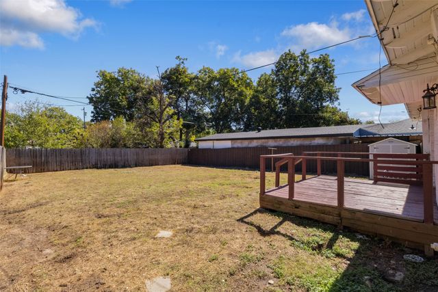 2006 Boyd Street, Dallas, TX 75224