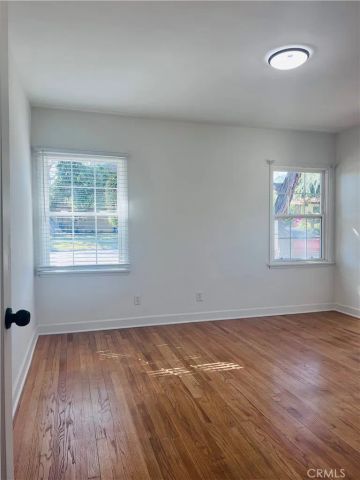 1735 Los Robles Drive, Bakersfield, CA 93306