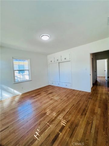 1735 Los Robles Drive, Bakersfield, CA 93306