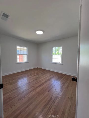 1735 Los Robles Drive, Bakersfield, CA 93306