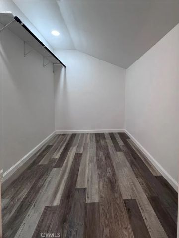 1735 Los Robles Drive, Bakersfield, CA 93306