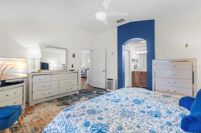 1154 CORINTH GREENS DRIVE, Sun City Center, FL 33573