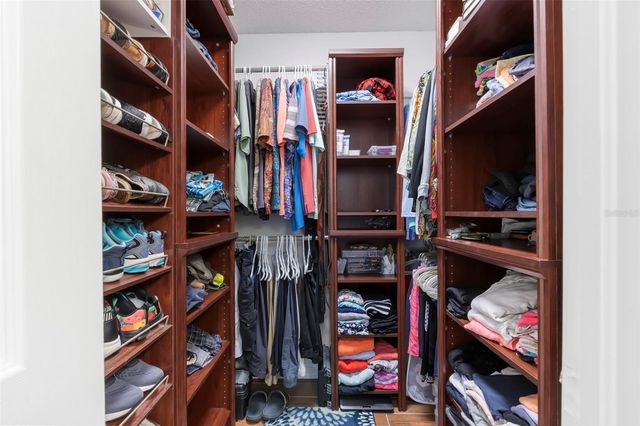 1154 CORINTH GREENS DRIVE, Sun City Center, FL 33573