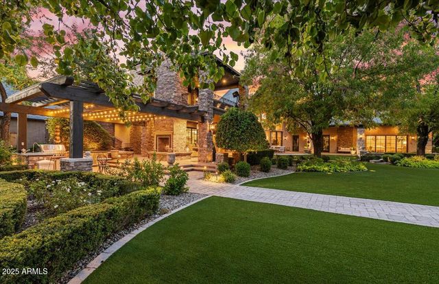 2205 E COLTER Street, Phoenix, AZ 85016