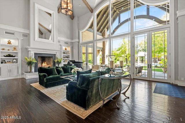 2205 E COLTER Street, Phoenix, AZ 85016