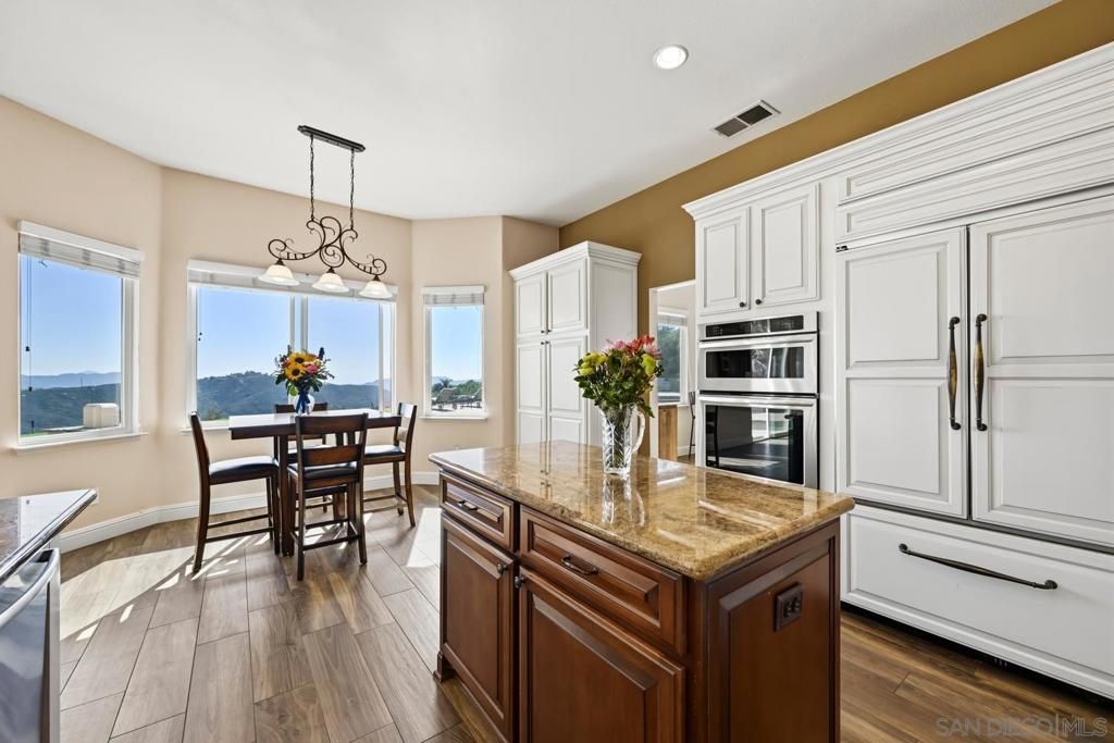 Image 10 of property listing at 2167 Collomia Ct., Alpine, CA 91901