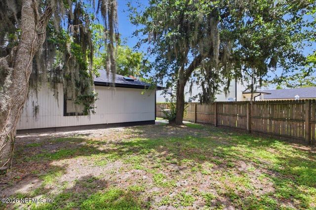 2012 KINGSWOOD Road, Jacksonville, FL 32207