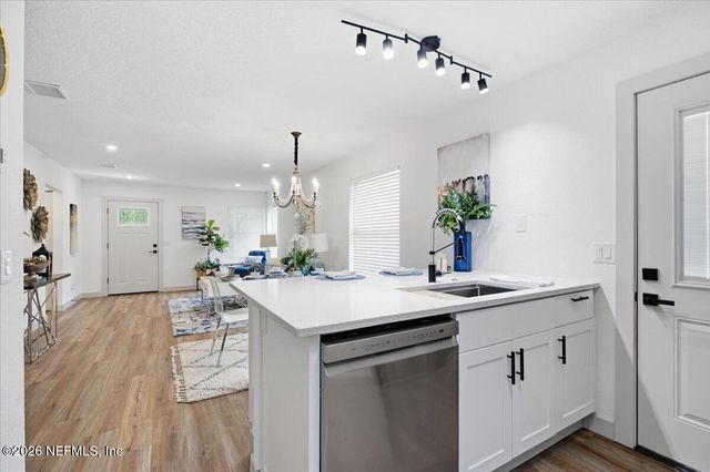 2012 KINGSWOOD Road, Jacksonville, FL 32207