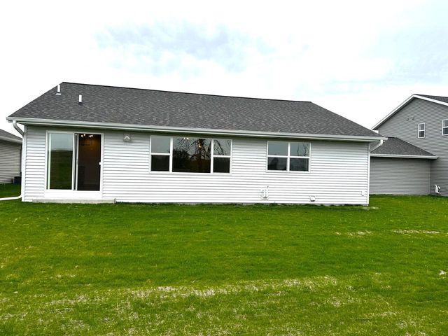 923 Sully WAY, Sheboygan Falls, WI 53085