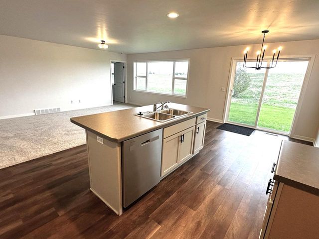 923 Sully WAY, Sheboygan Falls, WI 53085