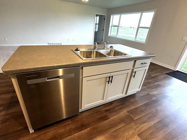 923 Sully WAY, Sheboygan Falls, WI 53085