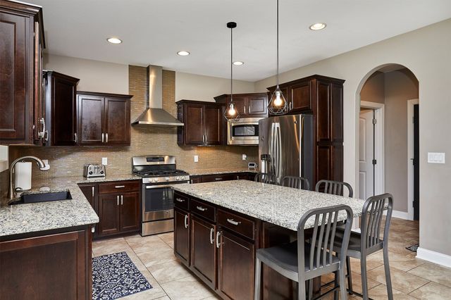 1388 S Sugar Creek Court, West Des Moines, IA 50266