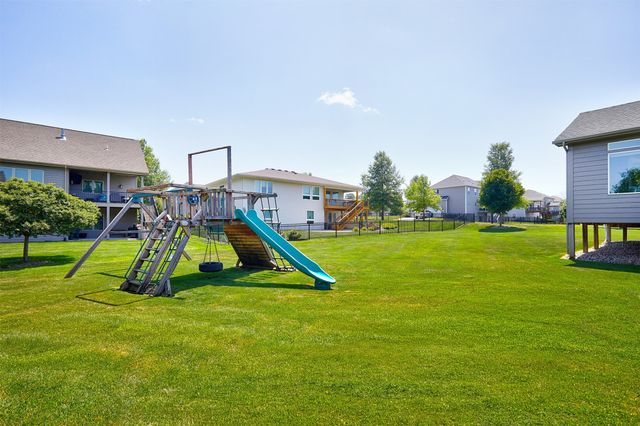 1388 S Sugar Creek Court, West Des Moines, IA 50266