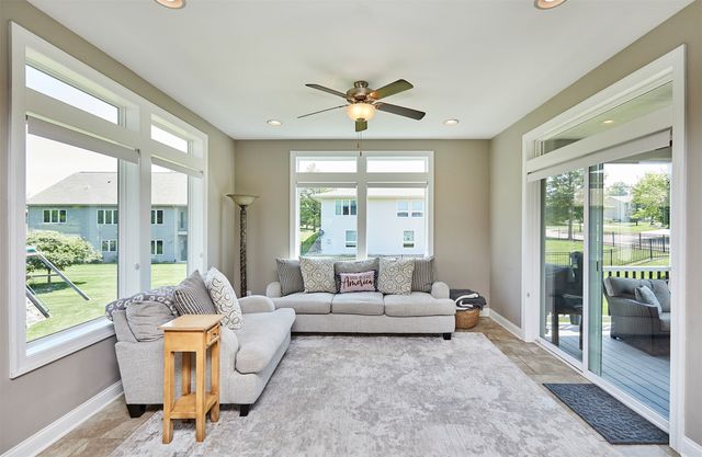 1388 S Sugar Creek Court, West Des Moines, IA 50266