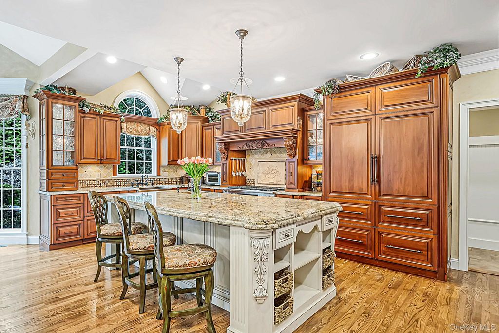 43 Locust Drive, Nesconset, NY 11767 — photo 4