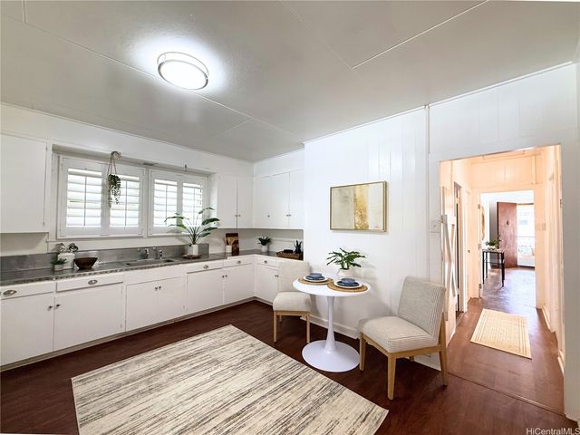 1114 Kaala Avenue, Wahiawa, HI 96786