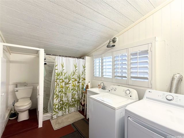 1114 Kaala Avenue, Wahiawa, HI 96786