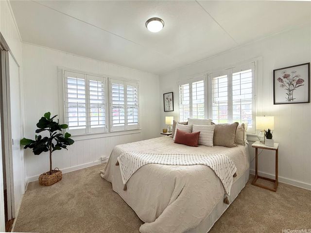 1114 Kaala Avenue, Wahiawa, HI 96786