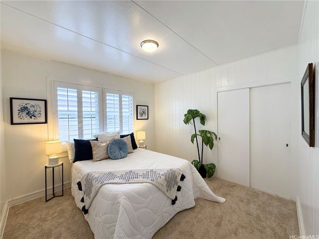 1114 Kaala Avenue, Wahiawa, HI 96786