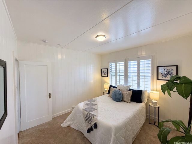 1114 Kaala Avenue, Wahiawa, HI 96786