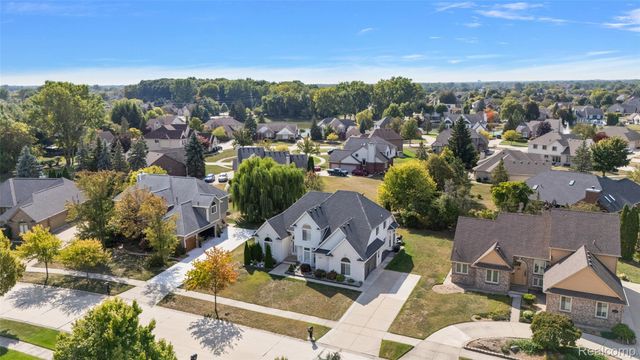 43187 Vintners Place Drive, Sterling Heights, MI 48314
