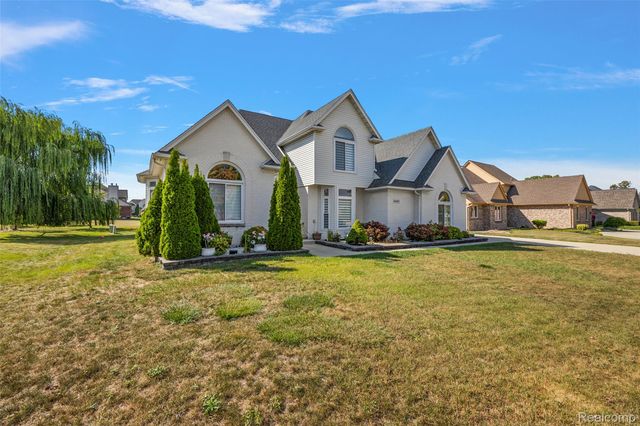 43187 Vintners Place Drive, Sterling Heights, MI 48314