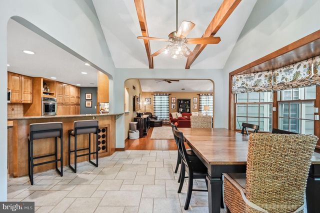 12 HESSIAN WAY, Cherry Hill, NJ 08003