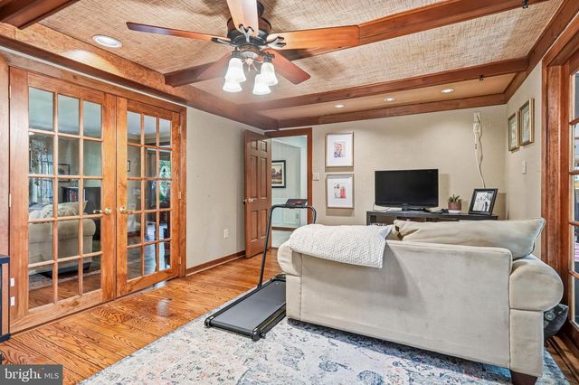 12 HESSIAN WAY, Cherry Hill, NJ 08003
