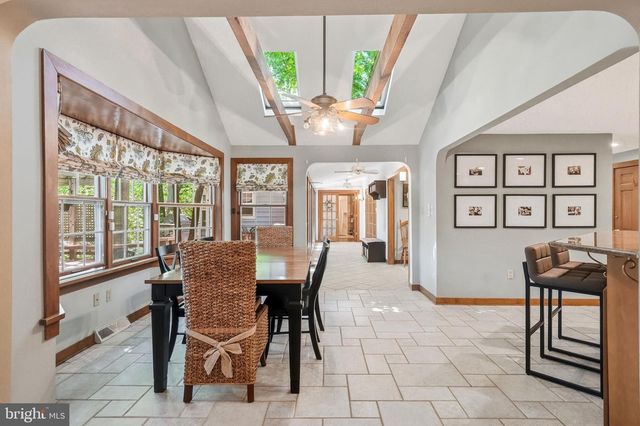 12 HESSIAN WAY, Cherry Hill, NJ 08003