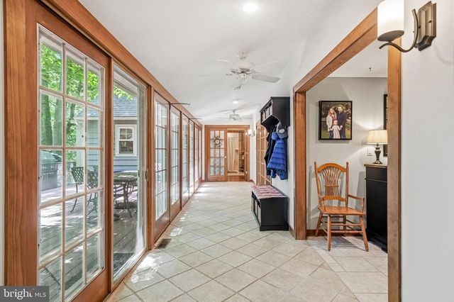 12 HESSIAN WAY, Cherry Hill, NJ 08003