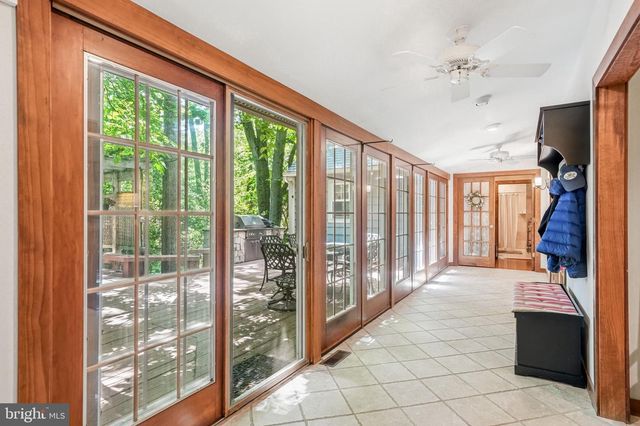 12 HESSIAN WAY, Cherry Hill, NJ 08003