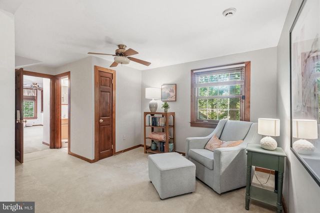 12 HESSIAN WAY, Cherry Hill, NJ 08003