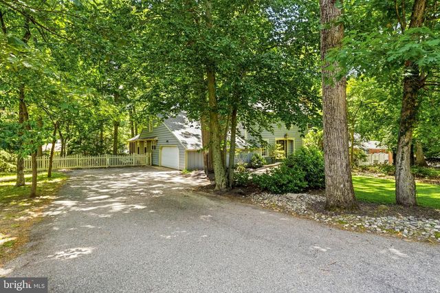 12 HESSIAN WAY, Cherry Hill, NJ 08003