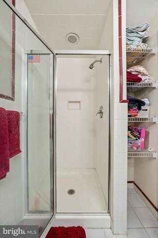 12 HESSIAN WAY, Cherry Hill, NJ 08003