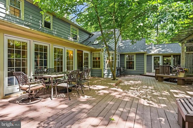 12 HESSIAN WAY, Cherry Hill, NJ 08003