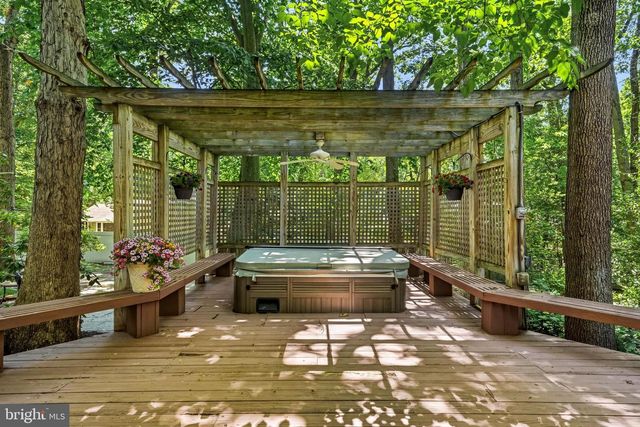 12 HESSIAN WAY, Cherry Hill, NJ 08003