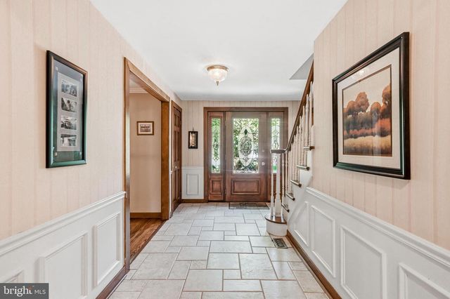 12 HESSIAN WAY, Cherry Hill, NJ 08003