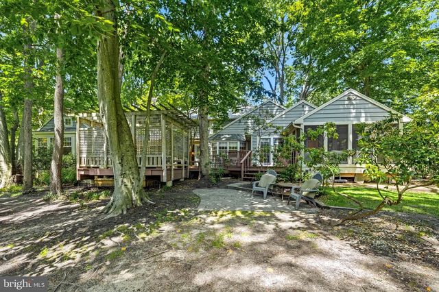 12 HESSIAN WAY, Cherry Hill, NJ 08003
