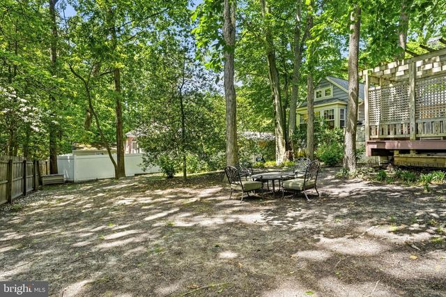 12 HESSIAN WAY, Cherry Hill, NJ 08003