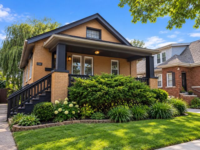1341 W 112th Place, Chicago, IL 60643